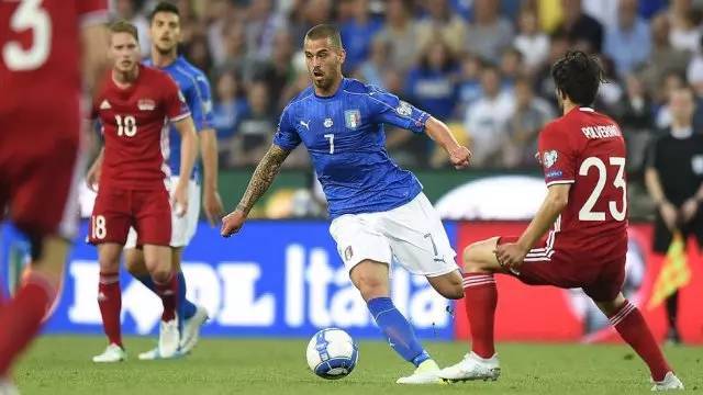 及法拉利的 及法拉利的